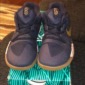 Toddlers Kyrie 3